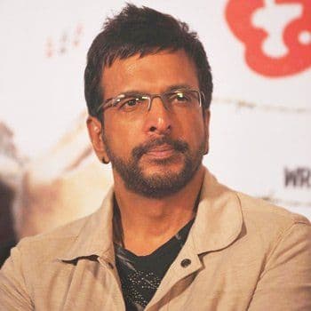 ८. जावेद जाफ़री