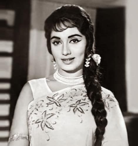 साधना कट