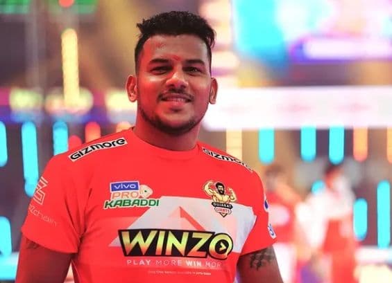 कल्याण शहराचे नाव आंतरराष्ट्रीय पातळीवर गाजवणारा 'गिरीश एर्णाक', पाहा अनेकांना प्रेरणा देणारा हा प्रवास