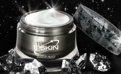 तेज:पुंज चेहेर्यासाठी चांदण्याचा चुरा