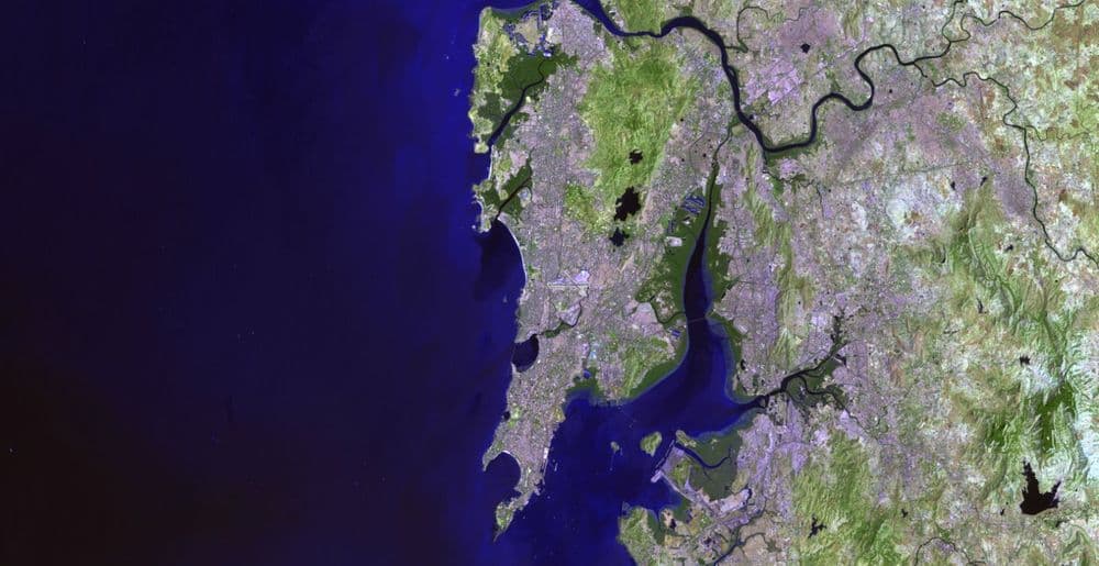 १९८८ चे आणि २०१७ चे हे फोटो दाखवतात मुंबई बुडण्याची कारणं..