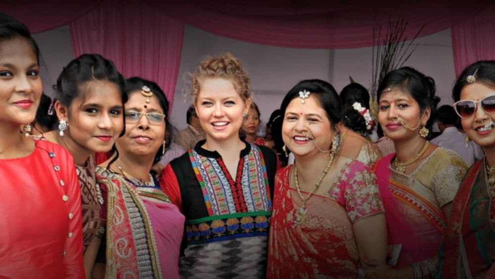 आता लोक लग्नही तिकीट लावून करणार ! पाहा बरं काय आहे ही भन्नाट आयडिया !!