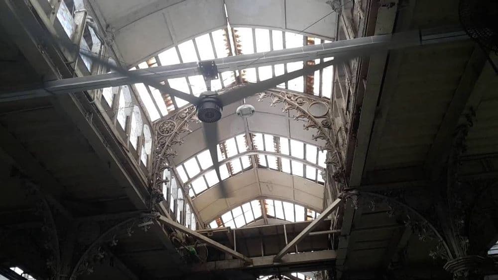 मुंबईकरांसाठी एक खुशखबर आलीय ना भाऊ!!