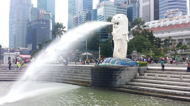 १. जमिनीचं वैशिष्ट्य