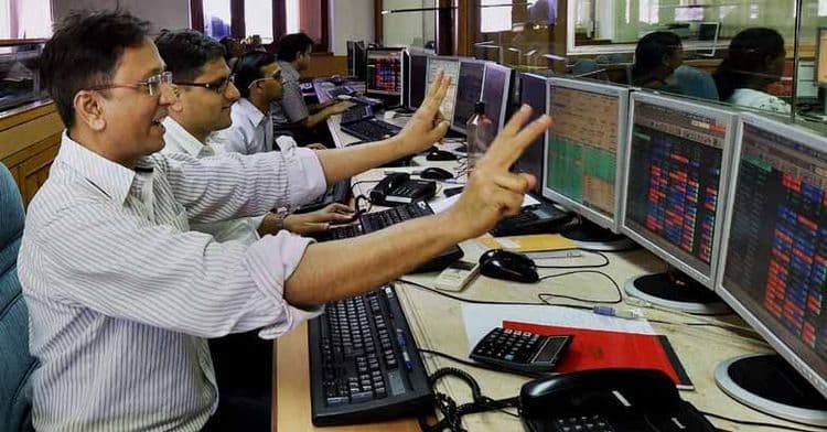 गुंतवणूक स्पेशल : तुमचा ब्रोकर कसा निवडाल? या महत्त्वाच्या गोष्टी लक्षात घ्या!!