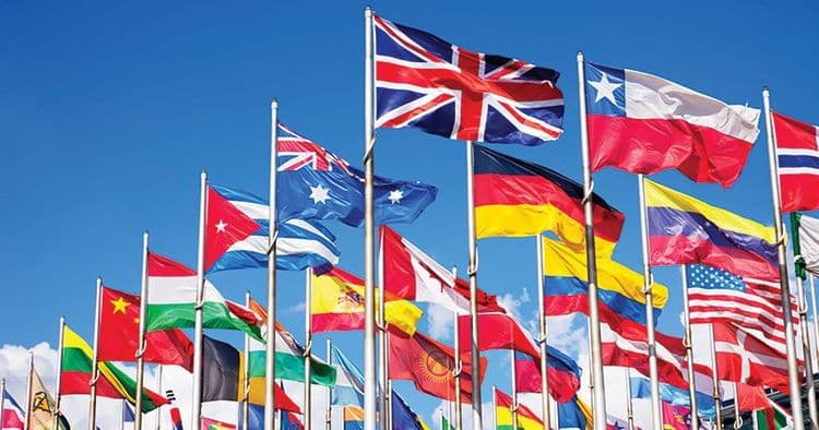 विदेशातील या सोयीसुविधा आपणही आपल्या देशात आणायला हव्यात ! ही यादी वाचून सांगा कोणत्या ताबडतोब अंमलात आणता येतील !