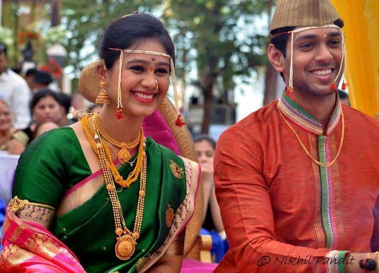 मृणाल दुसानिस आणि नीरज मोरे