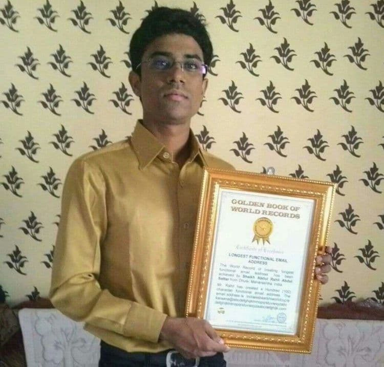 धुळ्याचा राहिल शेख : तब्बल ६ विश्वविक्रम रचणारा मराठी तरुण..