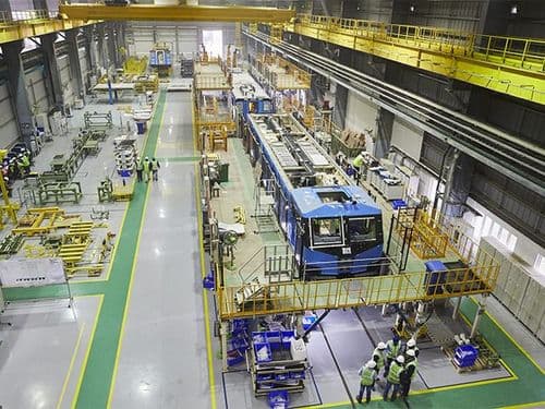 २. फ्रेंच कंपनी Alstom सोबत मिळून मधेपुरा कारखान्यात हे इंजिन तयार करण्यात आलंय आणि या प्रोजेक्टवर ३५ इंजिनियर्सची टीम काम करत होती.