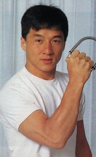 १. जॅकी त्याचं खरं नांव नाही.