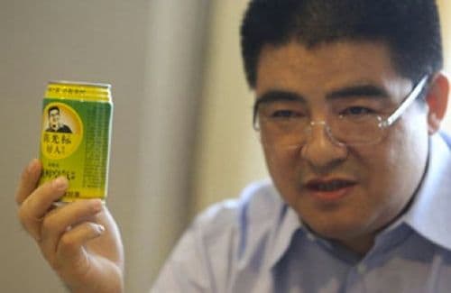 ७. हवेचे कॅन विकून तब्बल ६४ लाख डॉलर्स कमावले.