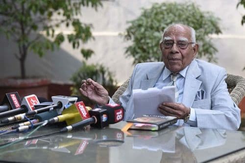 १०. काळ्या पैशांचं प्रकरण