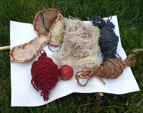 ५. एका बेसबॉलच्या आत काय काय असतं पाहा.