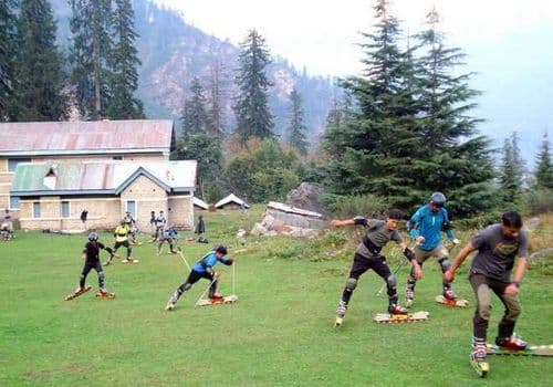 ३. अटल बिहारी वाजपेयी माउंटनीयरिंग अँड अलाइड स्पोर्ट्स संस्था, मनाली