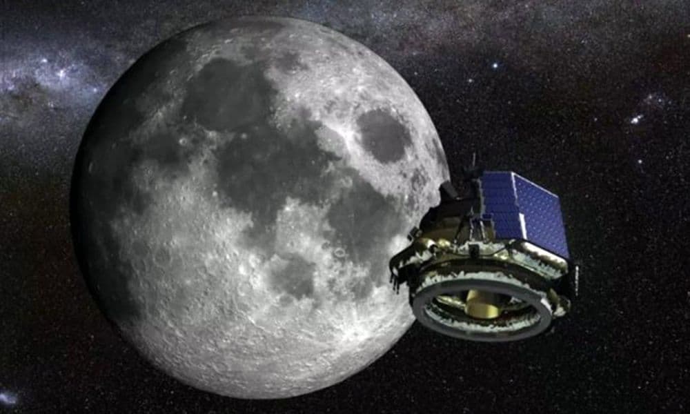 म्हणून कोणीही न गेलेल्या चंद्राच्या दक्षिण भागात भारताने यान पाठवलं आहे...