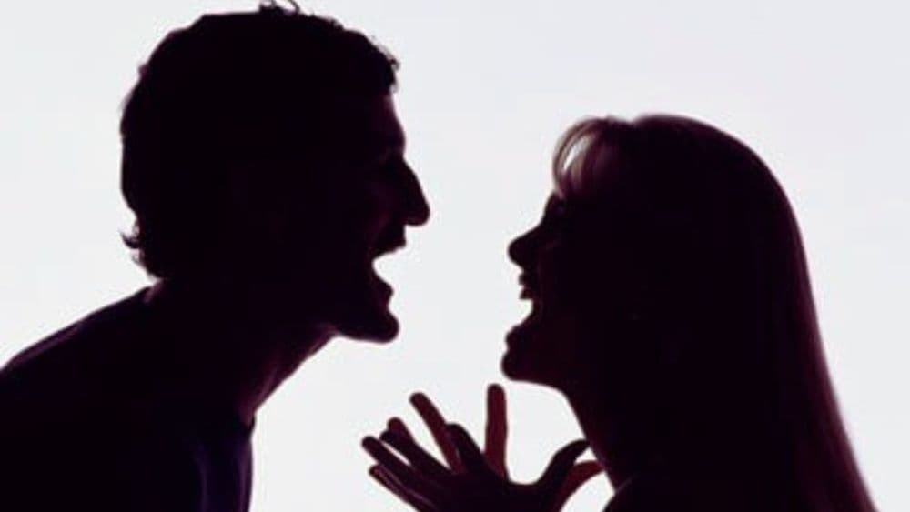 ब्रेकअप कशामुळे होतो? तो टाळायचा कसा हे ही पाहून घ्या...