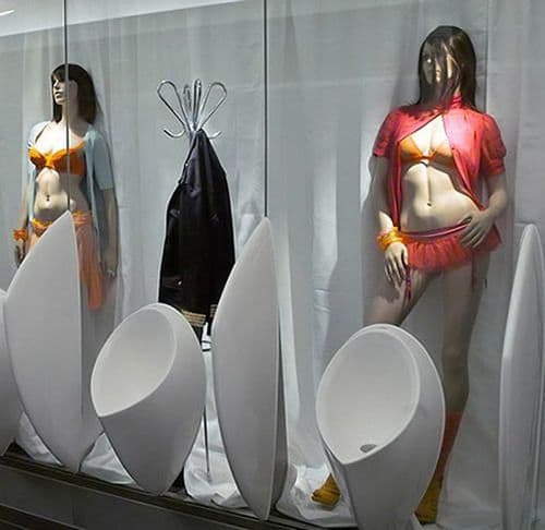 २. आंबट शौकिनांसाठी हे बरयं नाय का ?