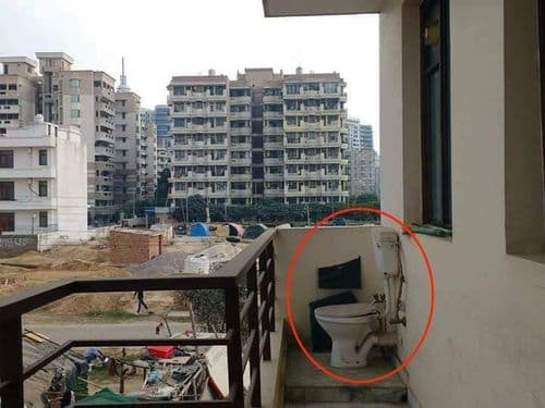 कसं अगदी परसाकडं असल्यासारखं वाटेल नै??